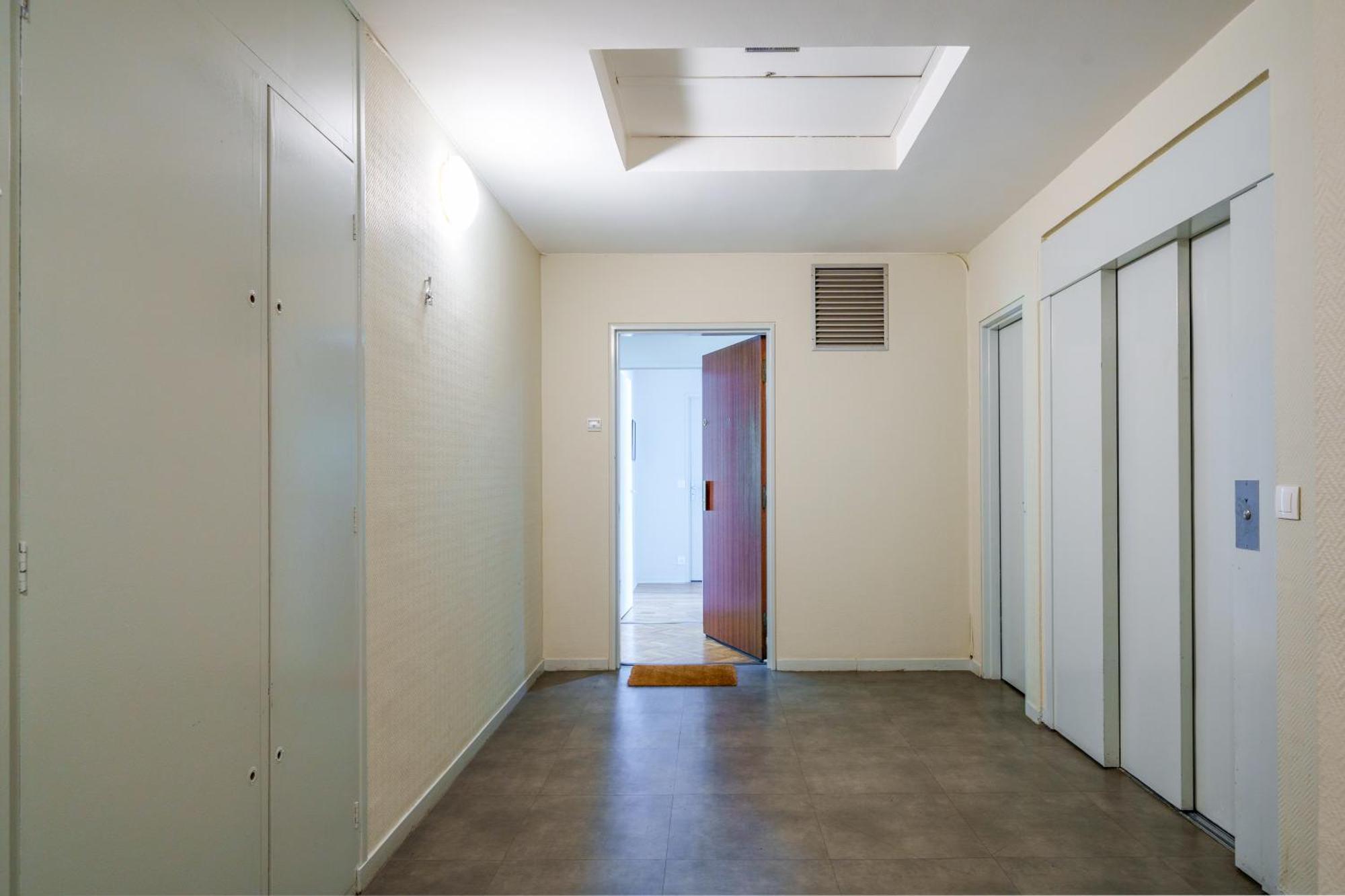 Appartement Tours Centre Avec Parking 4 P Экстерьер фото